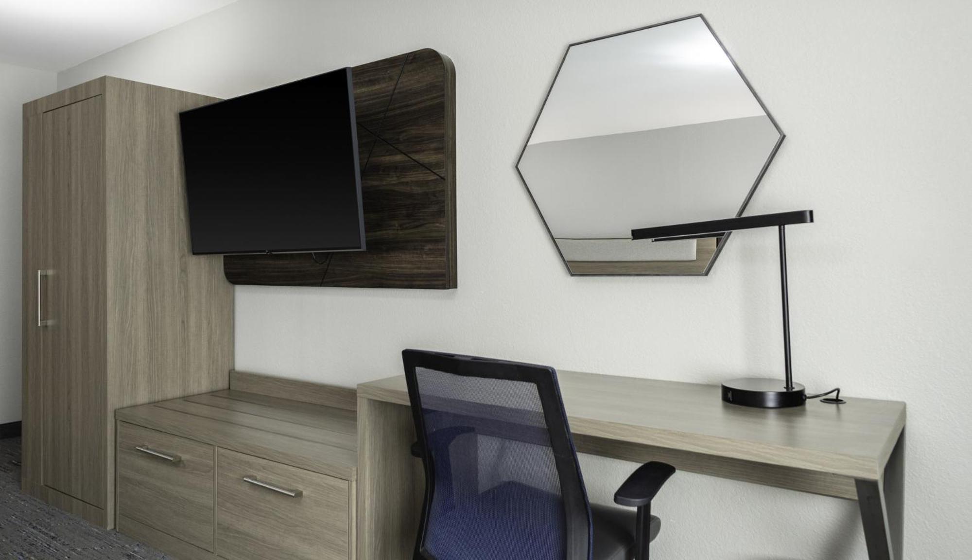 Holiday Inn Express Florence Northeast By Ihg Exterior foto